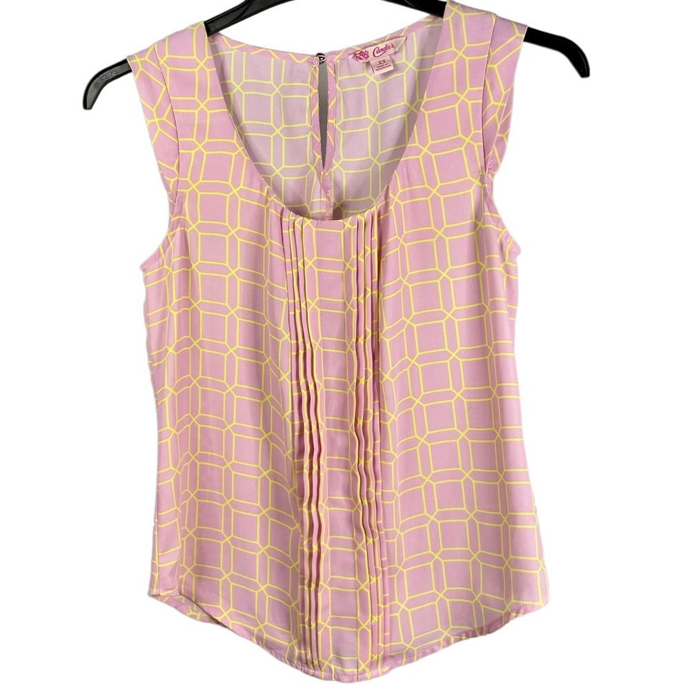 Candie’s Geometric Pattern Sleeveless Tunic Style Blouse in Pink